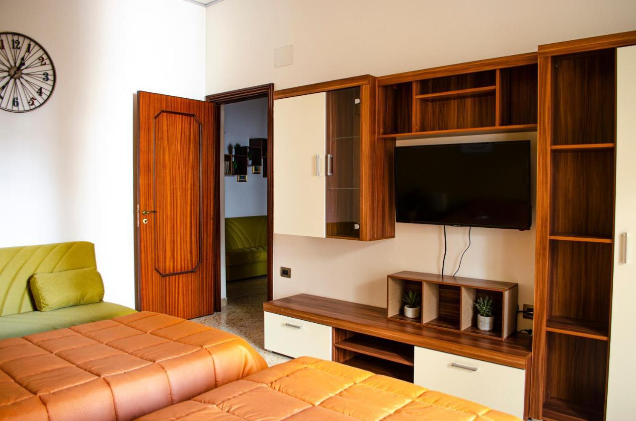 Primopiano Holiday House Salerno Exterior photo