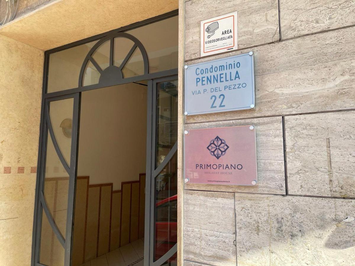Primopiano Holiday House Salerno Exterior photo